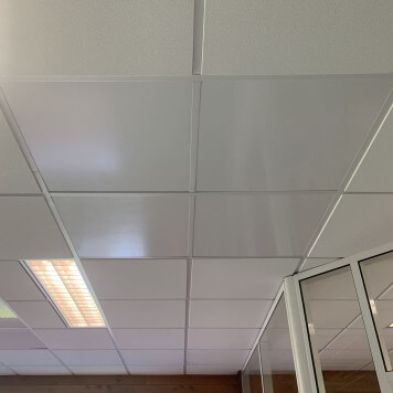 Dalle Faux Plafond 600 X 600 Blanche Mate Lavable Nelinkia