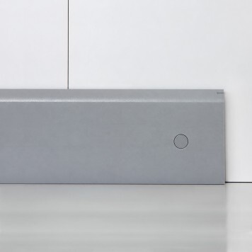 Plinthe de protection murale Polyéthylène blanche sur mesure montée