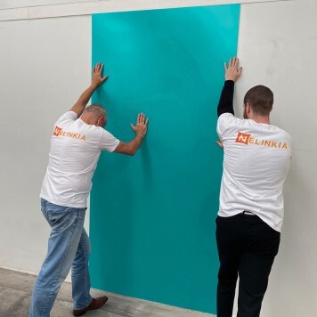 Plaque PVC bleu paon 2.5 mm satinee pour renover vos murs rigide