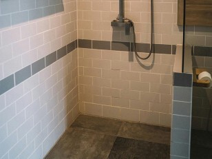 sol d'une douche à l'italienne