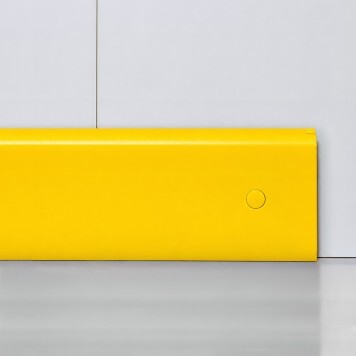 Plinthe en Polyéthylène jaune montée a