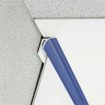 Congé d'angle interne bleu ocean deep pour plaques PVC épaisseur 2-3 mm en situation