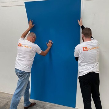 Plaque PVC bleu ciel 2.5 mm satinee pour renover vos murs souple