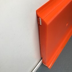 Plinthe à joints souples Polyéthylène Orange - longueur 2 mètres