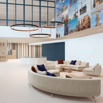 Réalisation cabinet médical avec Panneau mural décoratif intérieur PVC Satiné Blanc "Ice" Altro Whiterock Satins