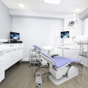 Réalisation paroi salle de bain avec Panneau mural décoratif intérieur PVC Satiné Blanc Gris "Cesco" Altro Whiterock Satins