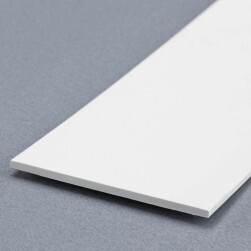 Plat PVC Blanc 60 mm X 2.2 mm - longueur 3 m