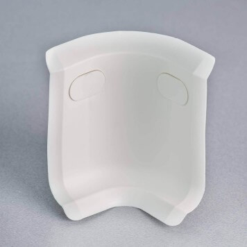 Angle interne blanc pour plinthe PVC à lèvres souples avec bouchons insérés