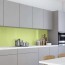 Crédence cuisine avec panneau mural décoratif brillant vert pistache "Eau de Chic" Altro Whiterock Chameleon