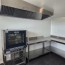 Cuisine professionnelle moderne avec cloisons panneaux sandwich