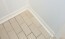 Plinthes en PVC blanc rénovation cuisine