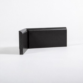 Angle interne pour plinthe Polyéthylène noire tranche