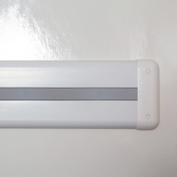 cache vis pvc gris monté
