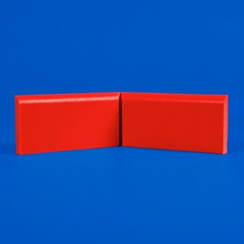 Angle interne pour plinthe Polyéthylène rouge face