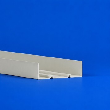 U de sol PVC pour panneau sandwich isolant 80 mm 3-4 aa