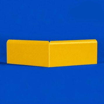 Angle externe pour Plinthe Polyéthylène jaune face aa