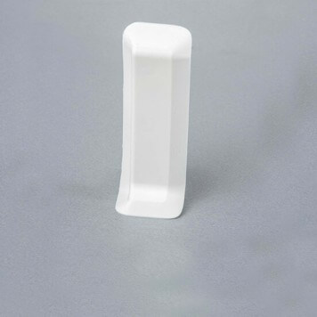 Connecteur blanc pour plinthe adhésive étanche à lèvres souples