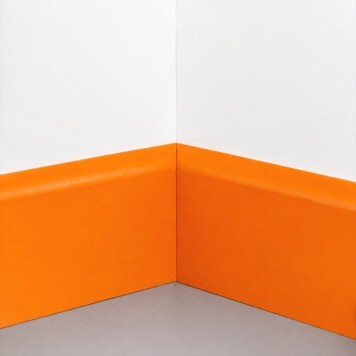 Angle interne pour plinthe Polyéthylène orange monté a