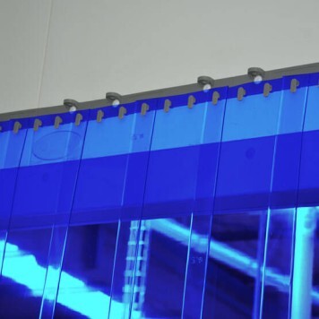 Rideau standard bleu transparent recouvrement 50%