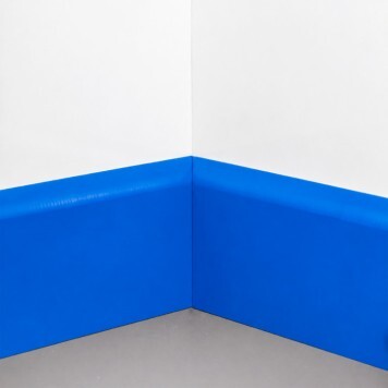 Angle interne pour plinthe Polyéthylène bleue monté a