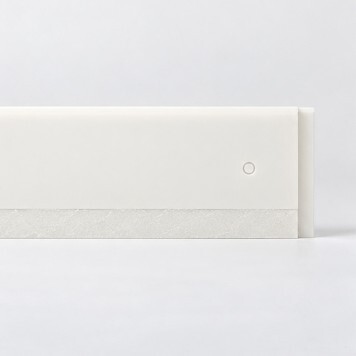 Plinthe en Polyéthylène blanche dos epaisseur 10 mm