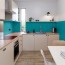 Réalisation hall d'accueil avec Panneau mural décoratif intérieur PVC Satiné Bleu Jade "Vibrance" Altro Whiterock Satins