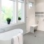 Réalisation parois de douche avec Panneau mural décoratif intérieur PVC Satiné Beige Clair "Linen" Altro Whiterock Satins