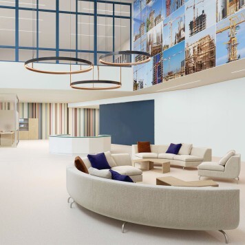 Réalisation hall d'accueil avec Panneau mural décoratif intérieur PVC Satiné Vert blanc "Seofam" Altro Whiterock Satins